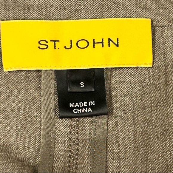 St John Womens 2 Piece Set Jacket Size S Pant Sz 8 Stretchy Wool Taupe Luxe - Picture 7 of 16